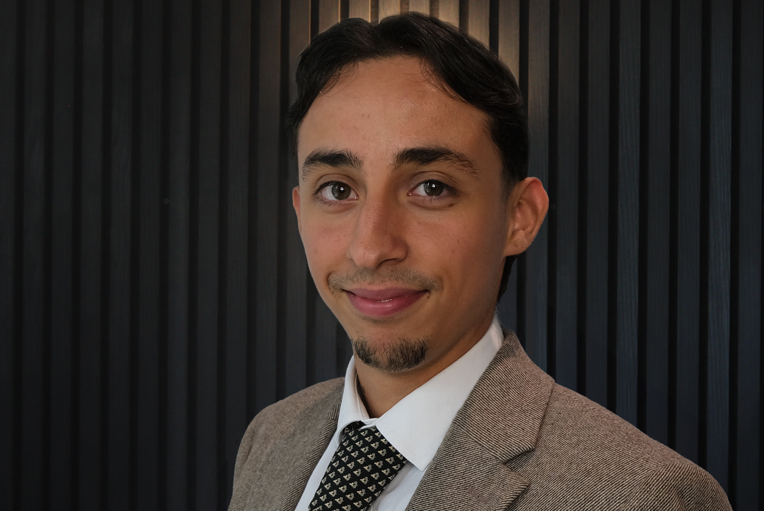 Harry Crossland-Ophthalmology Recruiter